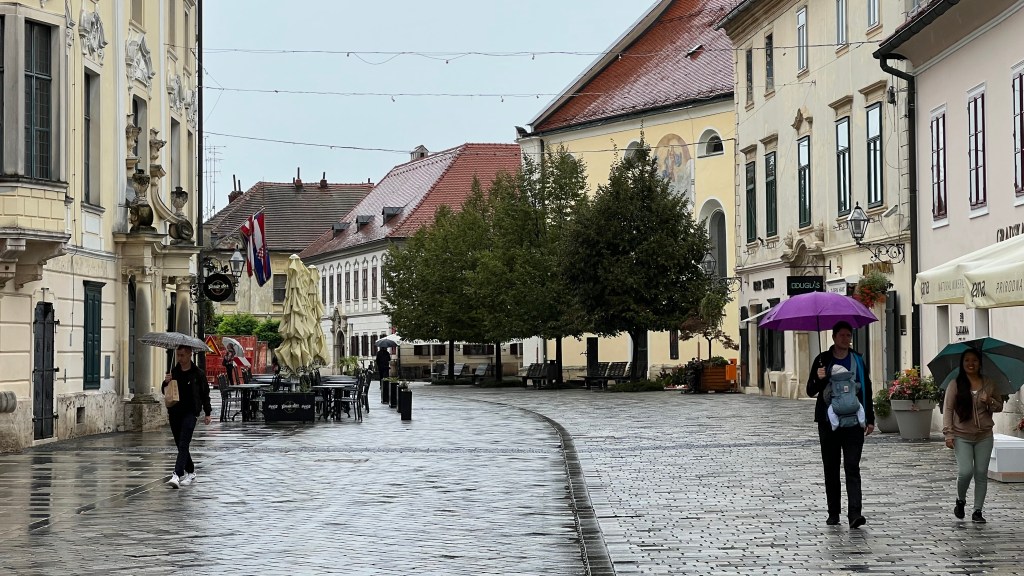 The day we went to Varaždin, in Croatia, it was raining and was not a day for sight-seeing.